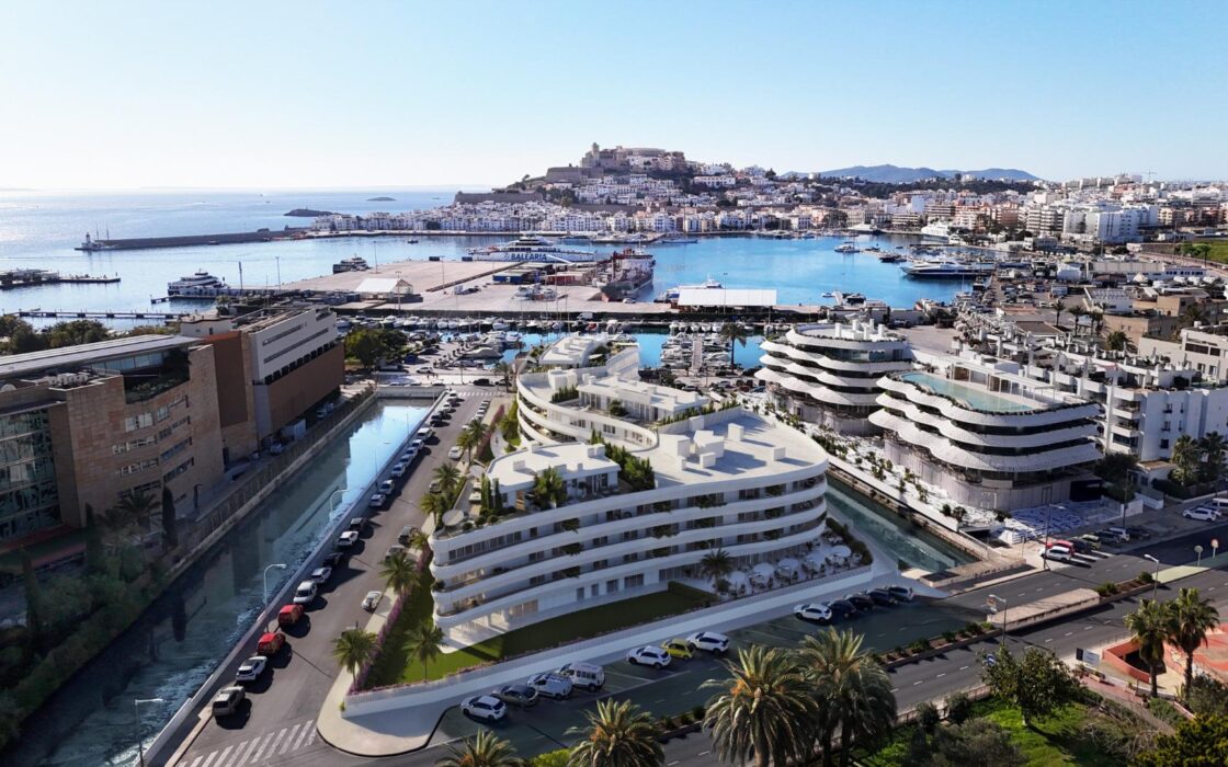 Просторні апартаменти з видом на море в Eivissa 109 кв.м