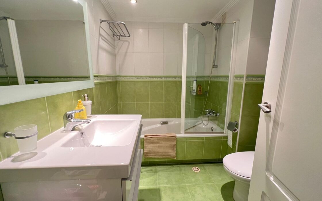 Апартаменты в Бенидорме 132 кв.м с видом на море