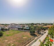 Светлый пентхаус в Ориуэла Коста с террасами и видом на море