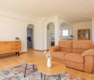 Светлый пентхаус в Ориуэла Коста с террасами и видом на море