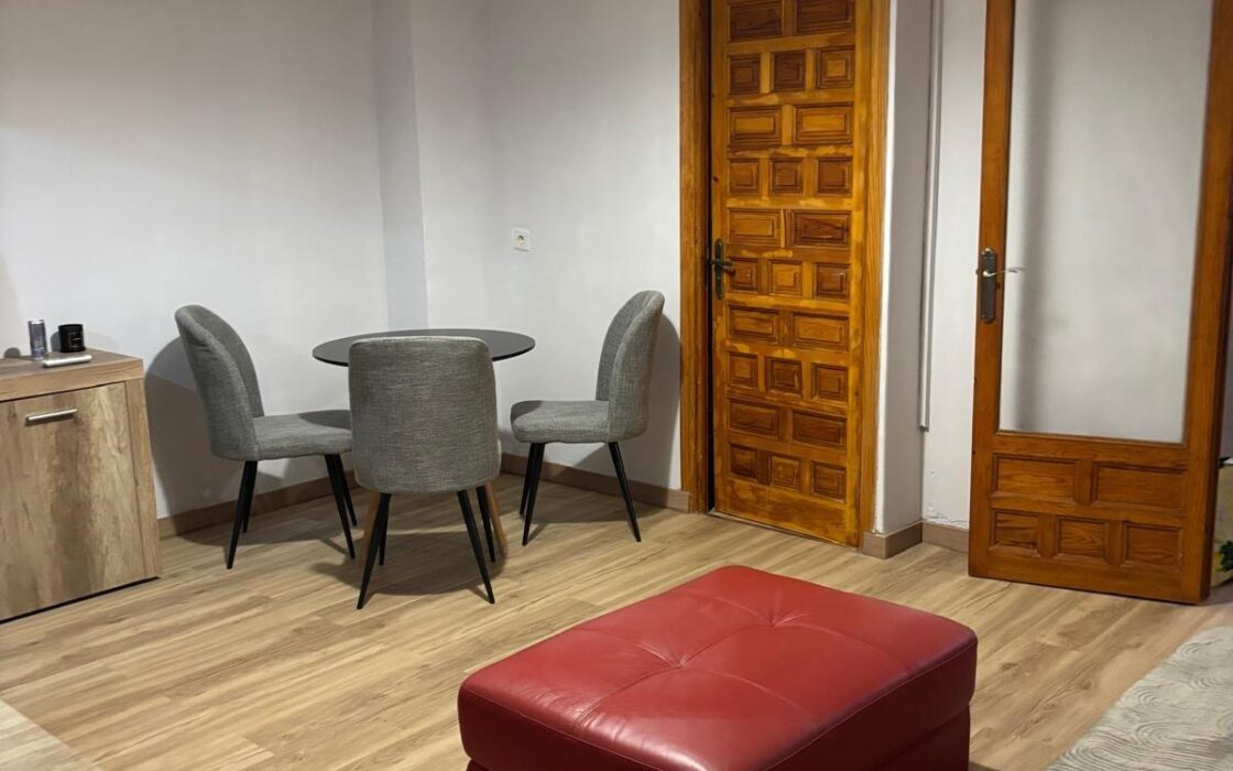 Апартаменты 65 кв.м в Торревьехе у моря с террасой