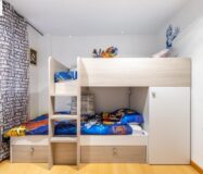 Затишна трикімнатна квартира в центрі Аліканте, 88 кв.м.