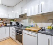 Затишна трикімнатна квартира в центрі Аліканте, 88 кв.м.