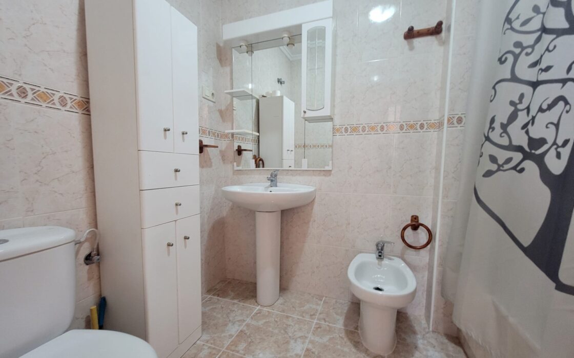 Апартаменты 94 кв.м в Торревьехе 200 м от моря