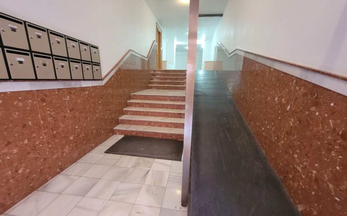 Апартаменты 94 кв.м в Торревьехе 200 м от моря