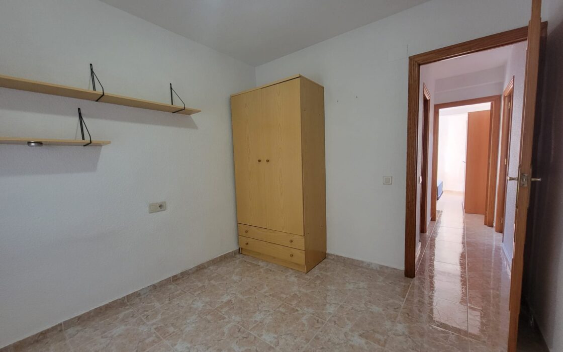 Апартаменты 94 кв.м в Торревьехе 200 м от моря