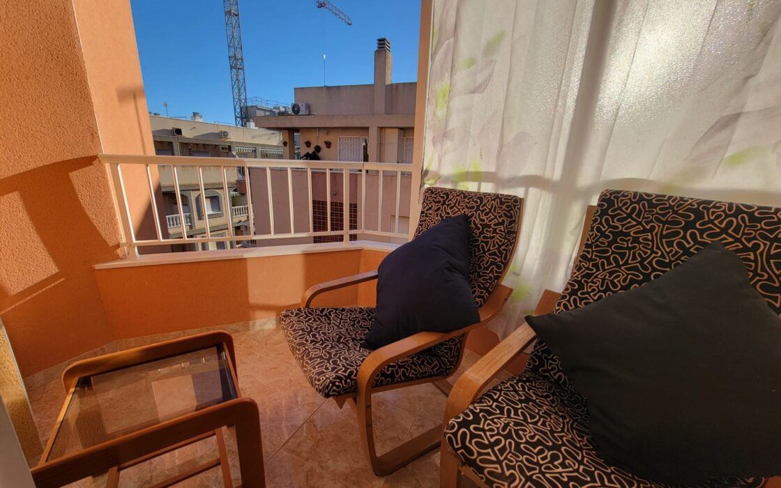 Апартаменты 94 кв.м в Торревьехе 200 м от моря