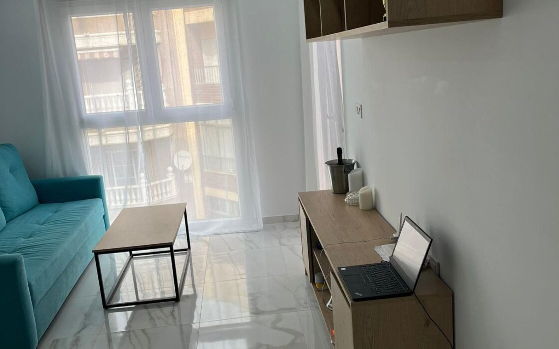 Апартаменти з терасою в Торрев’єсі 2 кімнати новобудова