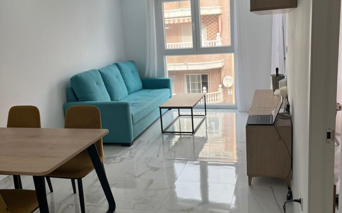 Апартаменти з терасою в Торрев’єсі 2 кімнати новобудова