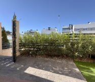 Бунгало з терасою та видом на Бенідорм у Фінестраті 77 кв.м