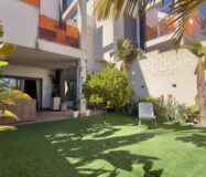 Бунгало з терасою та видом на Бенідорм у Фінестраті 77 кв.м