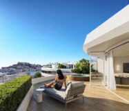 Апартаменты 78 кв.м с террасой и видом на море в Eivissa