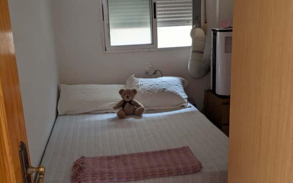 Апартаменти в Торрев’єсі 58 кв.м з 3 кімнатами біля моря