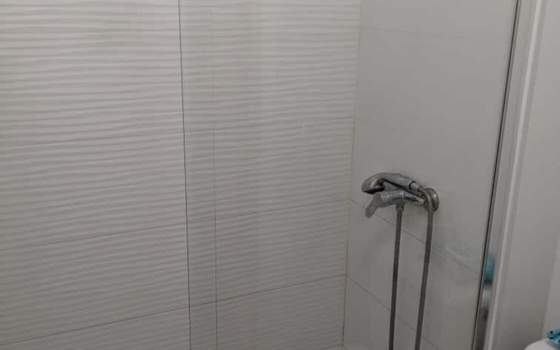 Апартаменти в Торрев’єсі 58 кв.м з 3 кімнатами біля моря