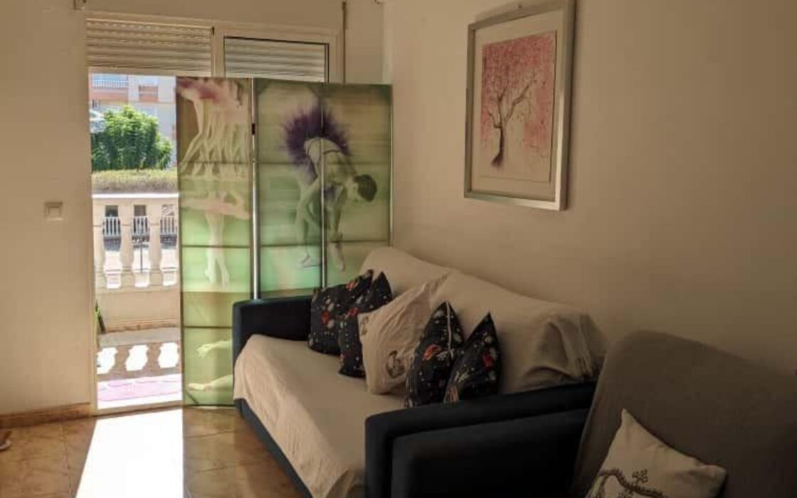 Апартаменти в Торрев’єсі 58 кв.м з 3 кімнатами біля моря