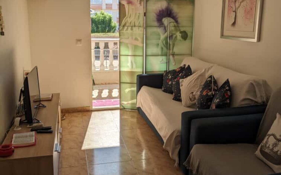 Апартаменти в Торрев’єсі 58 кв.м з 3 кімнатами біля моря