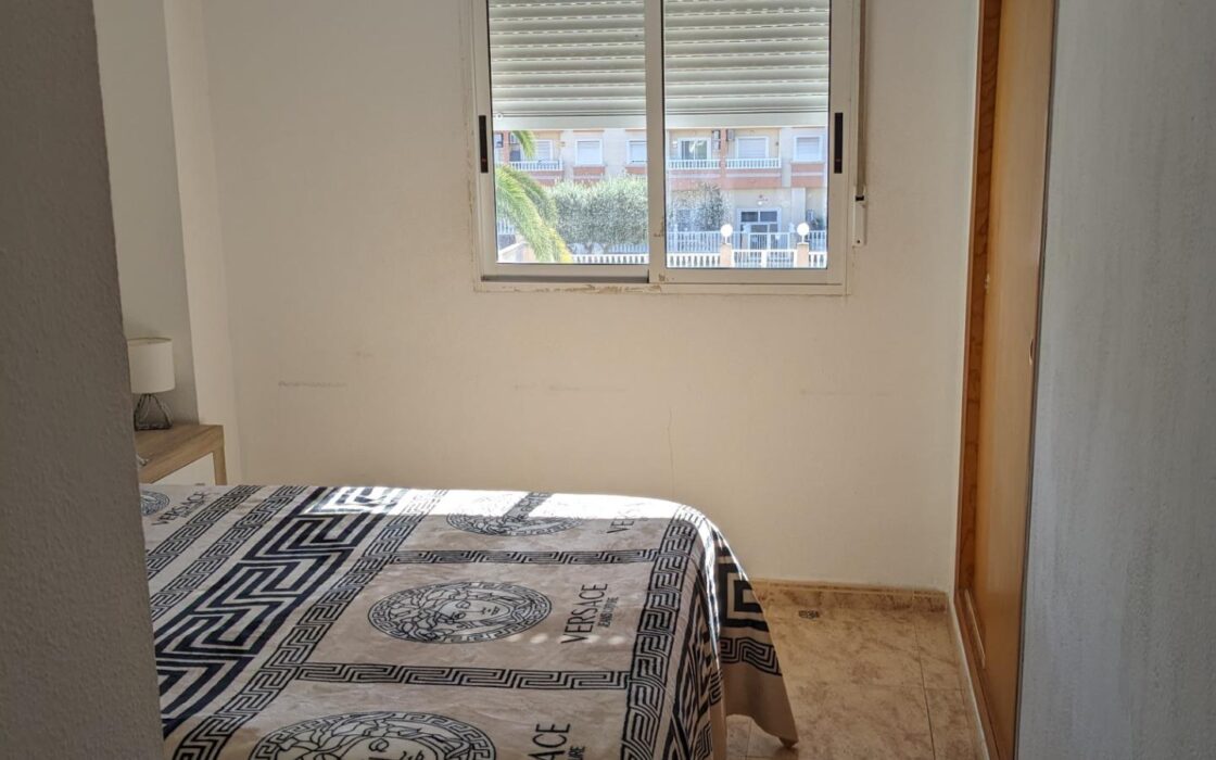 Апартаменти в Торрев’єсі 58 кв.м з 3 кімнатами біля моря