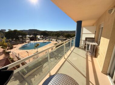 Комфортная квартира в Гуардамаре с террасой 61 кв.м