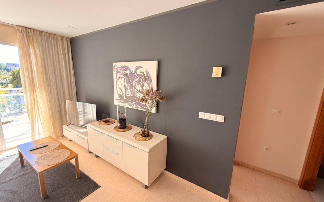 Комфортная квартира в Гуардамаре с террасой 61 кв.м