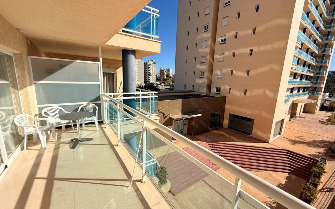 Комфортная квартира в Гуардамаре с террасой 61 кв.м