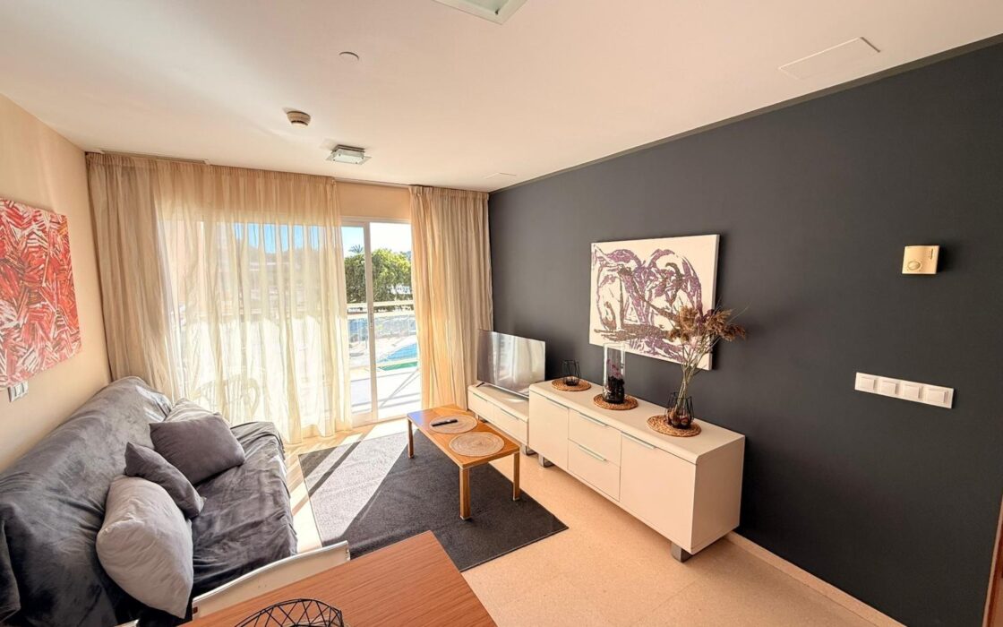 Комфортная квартира в Гуардамаре с террасой 61 кв.м