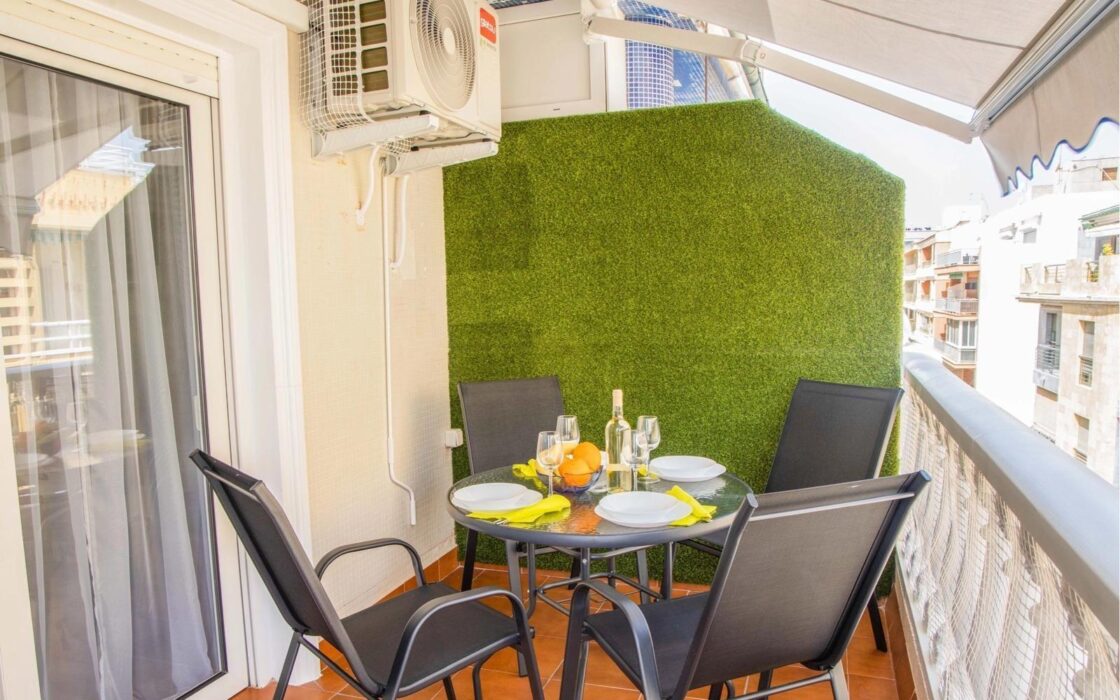 Апартаменты с террасой в Торревьехе 2 комнаты 60 кв.м