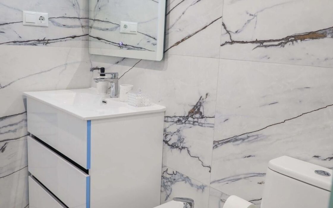 Апартаменты с террасой в Торревьехе 2 комнаты 60 кв.м