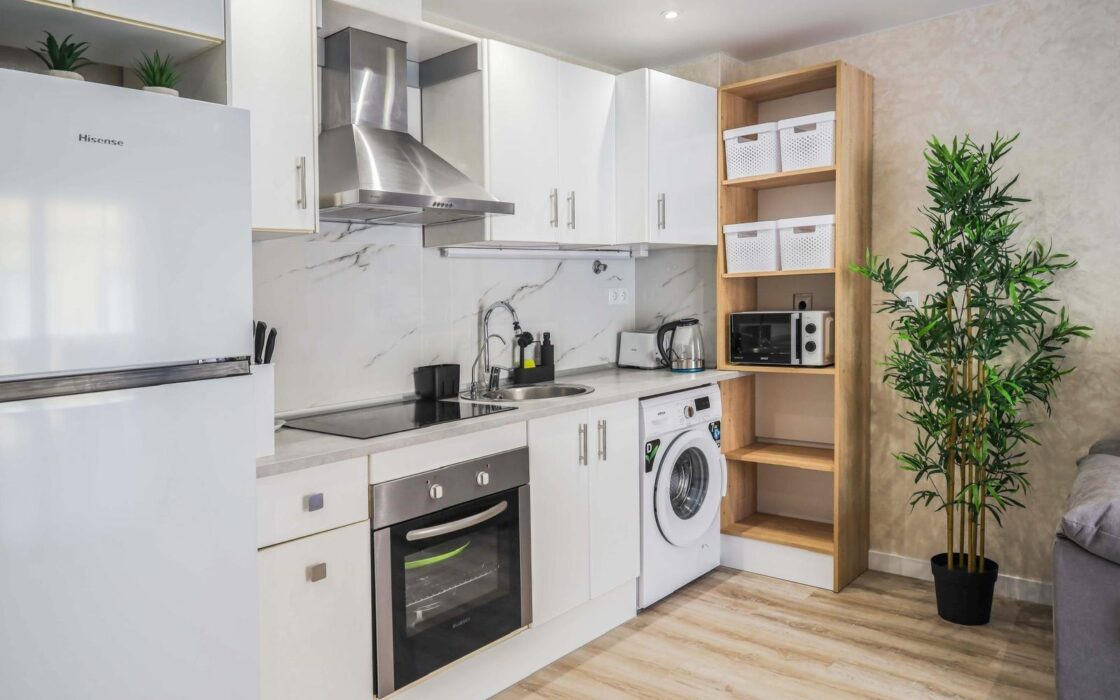 Апартаменты с террасой в Торревьехе 2 комнаты 60 кв.м