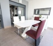 Апартаменти 77 кв.м у моря в Ориуэла Коста з терасою