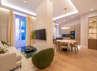 Продаются апартаменты в Чуэке, Мадрид, 146 кв.м, с балконом