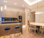 Продаются апартаменты в Чуэке, Мадрид, 146 кв.м, с балконом