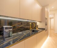 Продаются апартаменты в Чуэке, Мадрид, 146 кв.м, с балконом