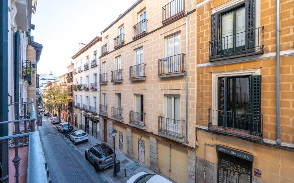 Продаются апартаменты в Чуэке, Мадрид, 146 кв.м, с балконом