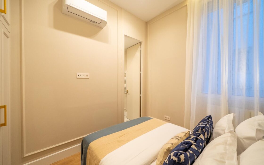 Продаются апартаменты в Чуэке, Мадрид, 146 кв.м, с балконом