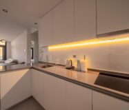 Новая квартира с террасой и морским видом в Бенидорме 98 кв.м