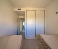 Новая квартира с террасой и морским видом в Бенидорме 98 кв.м