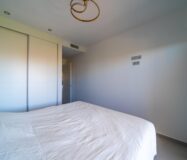 Новая квартира с террасой и морским видом в Бенидорме 98 кв.м