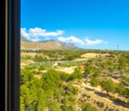 Новая квартира с террасой и морским видом в Бенидорме 98 кв.м