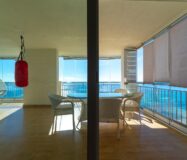 Апартамент в Кальпе 4 кімнати з терасою та видом на море