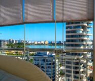 Апартамент в Кальпе 4 кімнати з терасою та видом на море