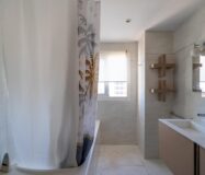 Апартамент в Кальпе 4 кімнати з терасою та видом на море