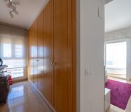 Апартамент в Кальпе 4 кімнати з терасою та видом на море