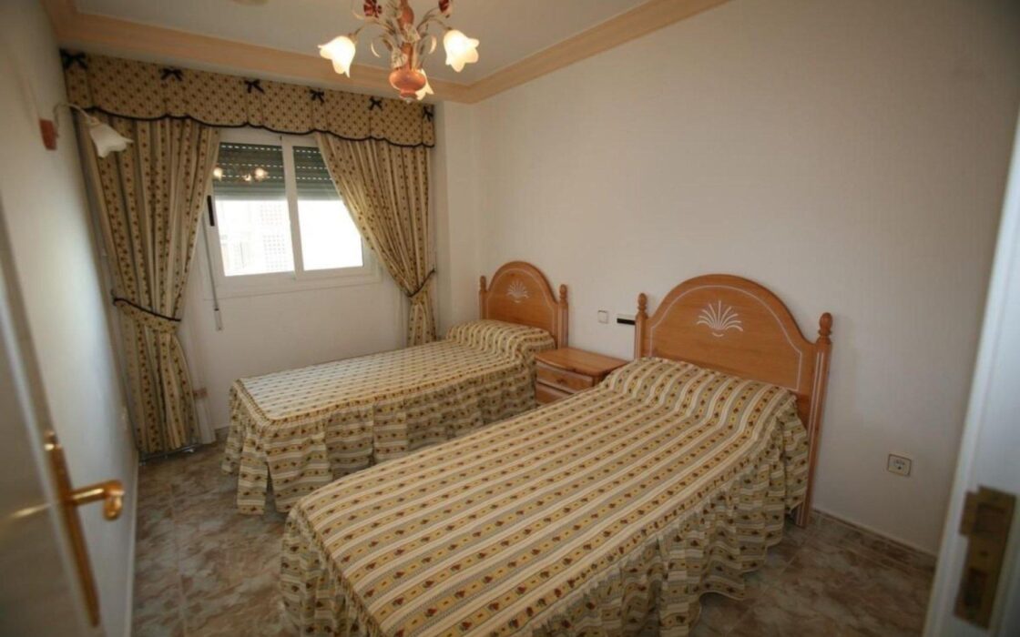 Квартира з терасою та видом на море в Кальпе, 140 кв.м.