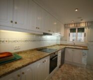 Квартира з терасою та видом на море в Кальпе, 140 кв.м.