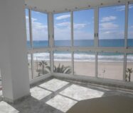 Квартира з терасою та видом на море в Кальпе, 140 кв.м.