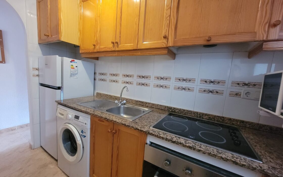 Апартаменти 56 кв.м в Торрев’єсі, 300 м до моря