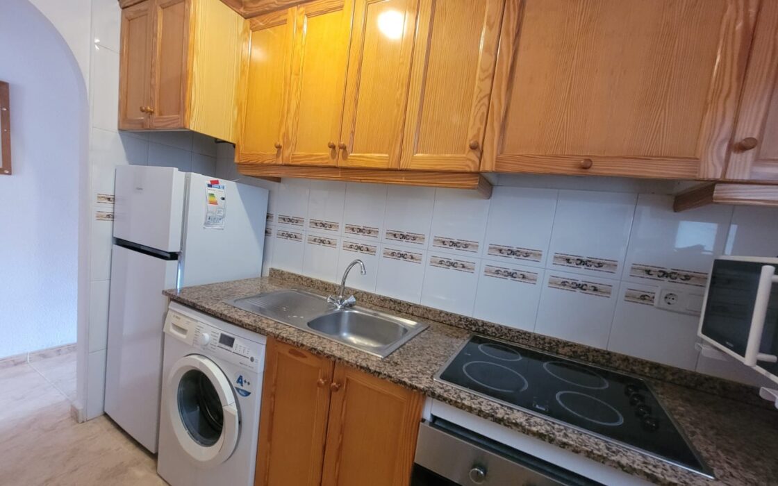 Апартаменти 56 кв.м в Торрев’єсі, 300 м до моря