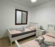 Апартаменты в Торревьехе 3 комнаты с террасой у моря