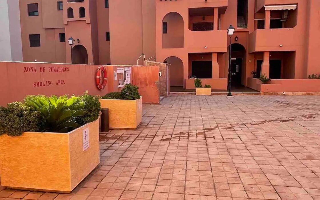 Апартаменты в Торревьехе 3 комнаты с террасой у моря