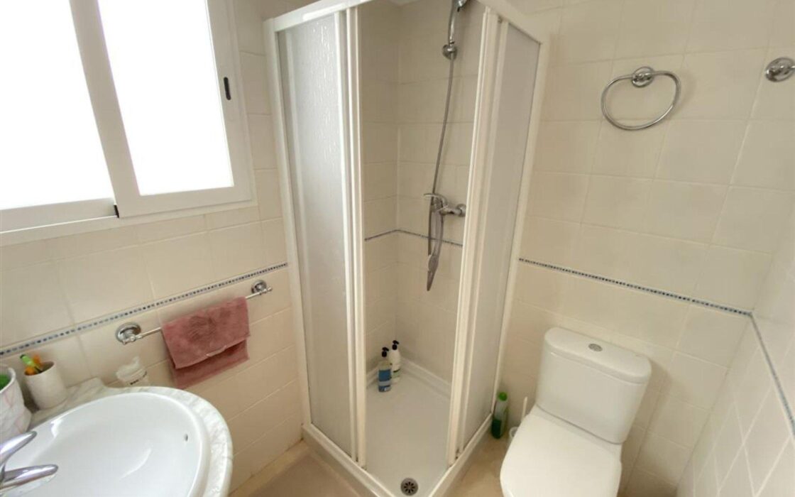 Просторна квартира в Альтеї, 250 м до пляжу, 134 кв.м.